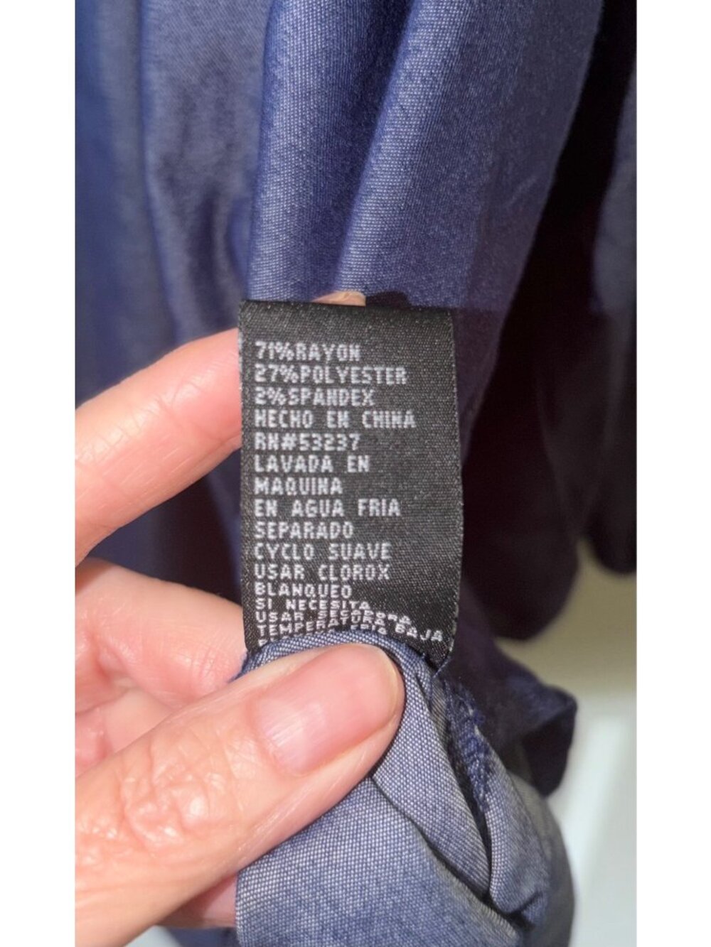 Unique Spectrum Size 2X Women's Blue Chambray Cotton Blouse Laser Cutout Sleeves - Picture 5 of 10